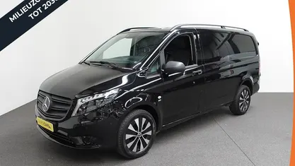 Zwart Gebruikt 2024 Mercedes Vito Van | € 40.490 (Super prijs)