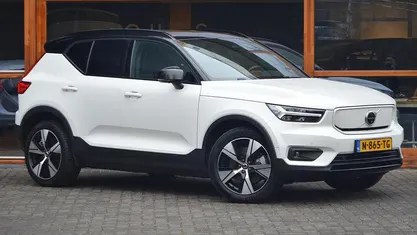 Wit Occasion 2021 Volvo XC40 Pro SUV | € 26.950 (Goede deal)