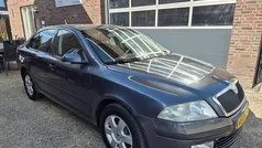 Grijs Gebruikt 2006 Skoda Octavia Elegance Hatchback | € 1.250 (Eerlijke prijs)