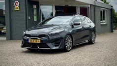Grijs Gebruikt 2022 Kia ProCeed Hatchback | € 29.900 (Eerlijke prijs)
