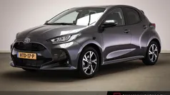 Grijs Nieuw 2025 Toyota Yaris Hybrid Edition Hatchback | € 29.195 (Iets duurder)