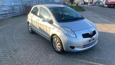 Grijs Gebruikt 2007 Toyota Yaris Sol Hatchback | € 2.250 (Eerlijke prijs)