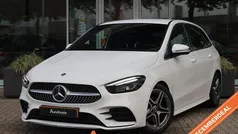 Wit Gebruikt 2022 Mercedes B180 AMG line MPV | € 23.900 (Goede deal)