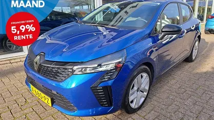 Occasion 2024 Renault Clio V Evolution Hatchback | € 17.900 (Eerlijke prijs)