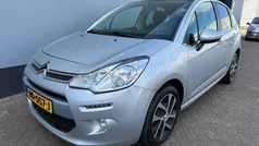 Grijs, metallic lak Gebruikt 2015 Citroën C3 Hatchback | € 7.950 (Eerlijke prijs)