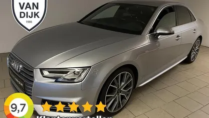 Grijs (metallic) Gebruikt 2017 Audi A4 Sport Sedan | € 15.885 (Super prijs)