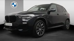 Zwart (metallic) Gebruikt 2020 BMW X5 Comfort Edition SUV | € 56.900 (Eerlijke prijs)