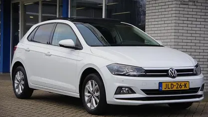 Gebruikt 2021 VW Polo Hatchback | € 17.950 (Eerlijke prijs)
