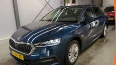 Blauw Gebruikt 2021 Skoda Octavia Business Line Stationwagen | € 19.890 (Eerlijke prijs)