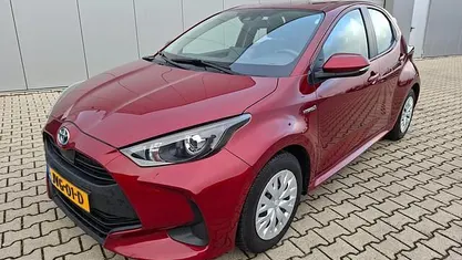 Occasion 2021 Toyota Yaris Active Hatchback | € 14.995 (Goede deal)