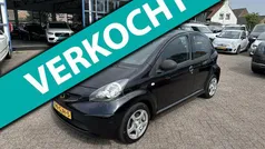 Zwart Gebruikt 2008 Toyota Aygo Hatchback | € 2.500 (Eerlijke prijs)