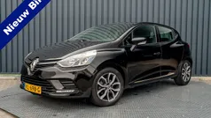 Zwart Gebruikt 2016 Renault Clio IV Zen Hatchback | € 8.945 (Eerlijke prijs)