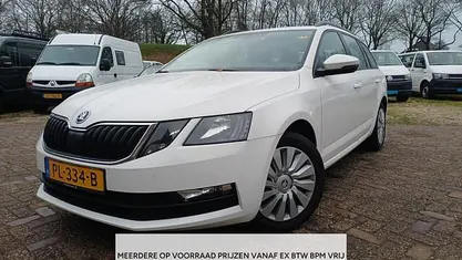 Occasion Skoda Octavia G-TEC Ambition 110 PK (80 kW) 2017 Wit Stationwagen