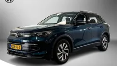 Blauw Gebruikt 2024 VW Tiguan Edition SUV | € 44.995 (Super prijs)