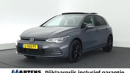 Grijs Gebruikt 2020 VW Golf VII Style Hatchback | € 19.749 (Eerlijke prijs)