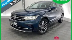 Blauw Gebruikt 2022 VW Tiguan Business+ SUV | € 35.995 (Eerlijke prijs)