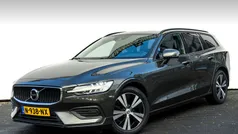Grijs Gebruikt 2021 Volvo V60 Momentum Stationwagen | € 22.940 (Super prijs)