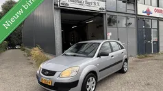 Gebruikt 2006 Kia Rio LX Hatchback | € 1.699 (Eerlijke prijs)