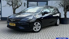 Zwart Gebruikt 2021 Opel Astra Edition Stationwagen | € 9.885 (Eerlijke prijs)