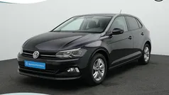 Zwart Gebruikt 2018 VW Polo Comfortline Hatchback | € 15.900 (Eerlijke prijs)