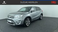 Gebruikt 2016 Suzuki Vitara Exclusive SUV | € 16.245 (Eerlijke prijs)