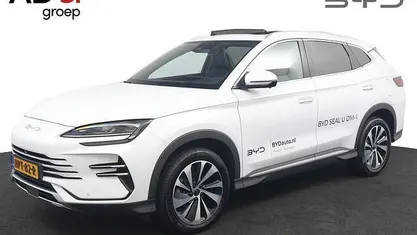 Wit Occasion 2025 BYD Seal U Boost SUV | € 35.950 (Eerlijke prijs)