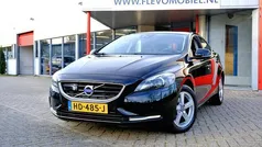 Gebruikt 2015 Volvo V40 Business Edition Hatchback | € 9.950 (Eerlijke prijs)