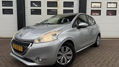 Gebruikt 2012 Peugeot 208 Hatchback | € 4.950 (Eerlijke prijs)