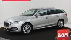 Gebruikt 2022 Skoda Octavia Business Line Stationwagen | € 17.400 (Super prijs)