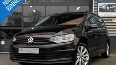 Zwart Gebruikt 2016 VW Touran Highline MPV | € 17.490 (Eerlijke prijs)