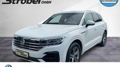 Occasion 2020 VW Touareg Basis SUV | € 60.157 (Goede deal)