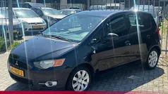Zwart Gebruikt 2009 Mitsubishi Colt Invite Hatchback | € 3.790 (Eerlijke prijs)