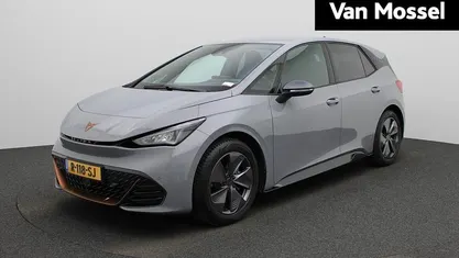 Grijs Occasion 2022 Cupra Born Hatchback | € 22.900 (Eerlijke prijs)