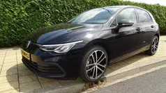 Gebruikt 2021 VW Golf VIII Life Hatchback | € 17.950 (Eerlijke prijs)