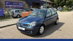 Blauw Gebruikt 2002 Renault Clio II Dynamique Hatchback | € 1.495 (Super prijs)