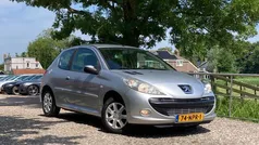 Grijs Gebruikt 2010 Peugeot 206+ Hatchback | € 2.975 (Eerlijke prijs)