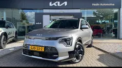 Grijs Gebruikt 2024 Kia e-Niro SUV | € 35.495 (Eerlijke prijs)