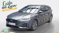 Grijs Gebruikt 2023 Ford Focus ST-Line Stationwagen | € 24.695 (Eerlijke prijs)