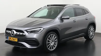 Grijs Gebruikt 2024 Mercedes GLA250 AMG line SUV | € 35.690 (Super prijs)