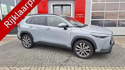 Occasion 2025 Toyota Corolla Cross Style SUV | € 36.900 (Eerlijke prijs)