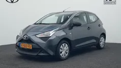 Grijs Gebruikt 2020 Toyota Aygo Hatchback | € 10.980 (Eerlijke prijs)