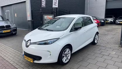 Wit Occasion 2019 Renault Zoe Life Hatchback | € 5.999 (Super prijs)
