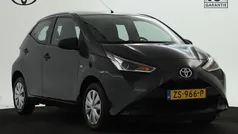 Grijs Gebruikt 2019 Toyota Aygo Hatchback | € 10.445 (Eerlijke prijs)