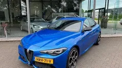 Blauw Gebruikt 2024 Alfa Romeo Giulia Veloce Sedan | € 55.450 (Goede deal)