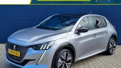 Grijs Gebruikt 2022 Peugeot e-208 GTi Hatchback | € 21.935 (Eerlijke prijs)