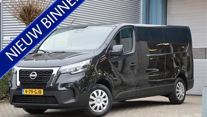 Zwart (metallic) Occasion 2024 Nissan Primastar N-Connecta MPV | € 25.950 (Eerlijke prijs)