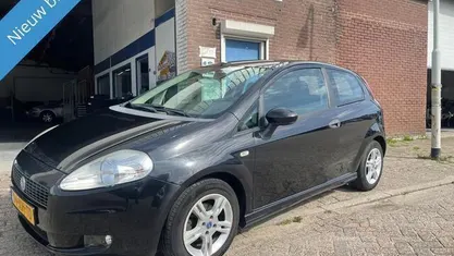Zwart Occasion 2007 Fiat Grande Punto Active Hatchback | € 1.849 (Eerlijke prijs)