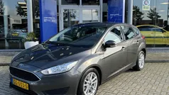 Grijs Gebruikt 2015 Ford Focus Trend Hatchback | € 11.950 (Eerlijke prijs)