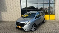 Zilver Gebruikt 2021 Dacia Lodgy Comfort MPV | € 15.935 (Eerlijke prijs)