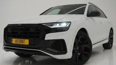 Wit, metallic lak Gebruikt 2021 Audi Q8 Competition SUV | € 68.940 (Eerlijke prijs)